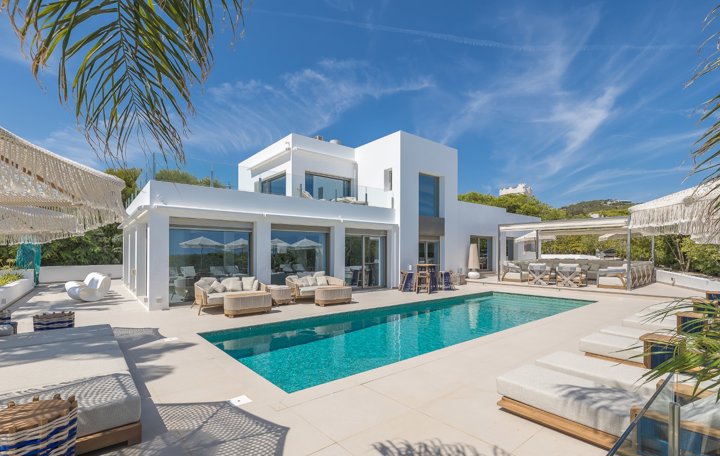 Villa Wave