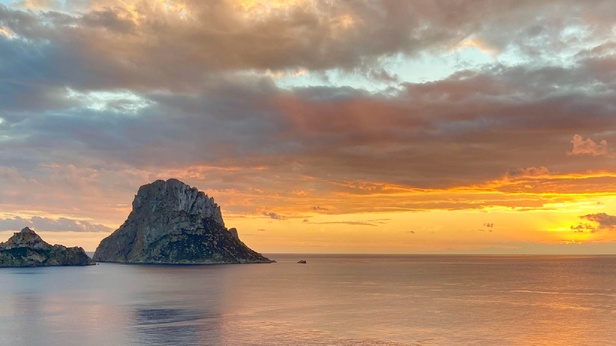 Why Choose Ibiza Now