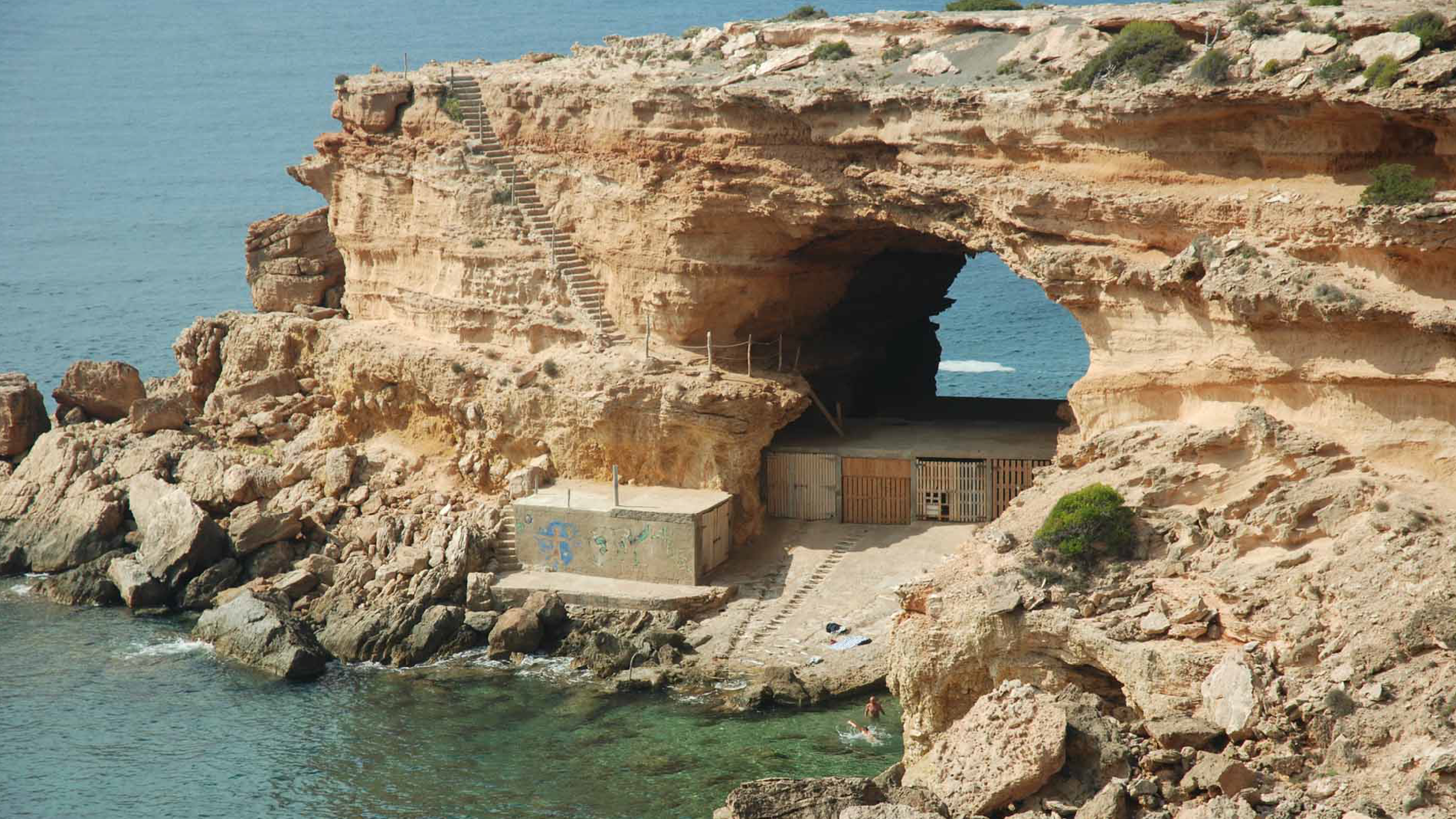 Detour And Explore At Sa Figuera Borda