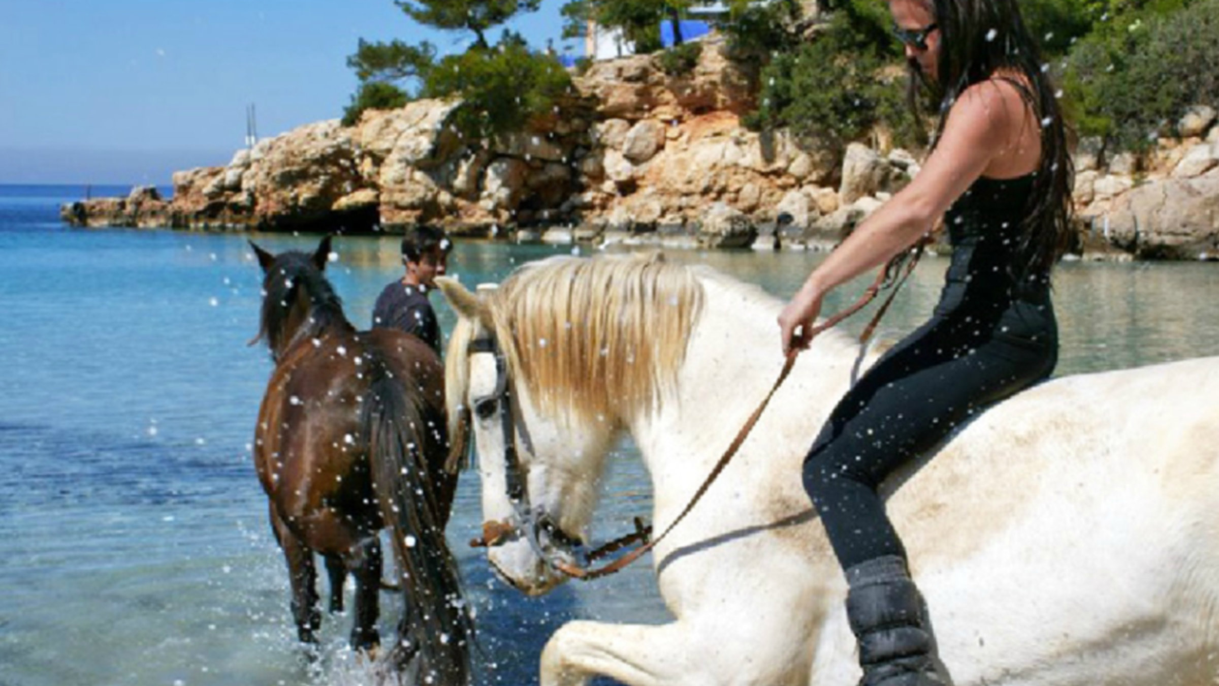 Horse Rides In The Sea
