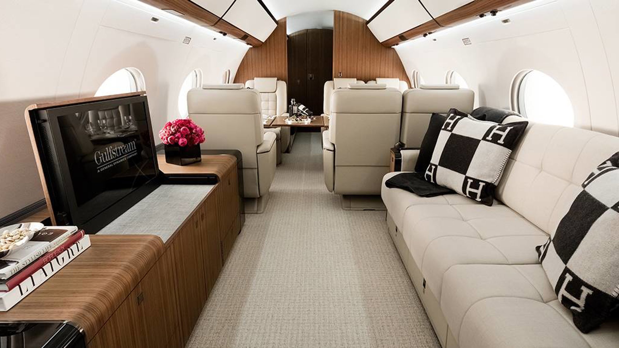 g650ER_interior5_1300_580_70