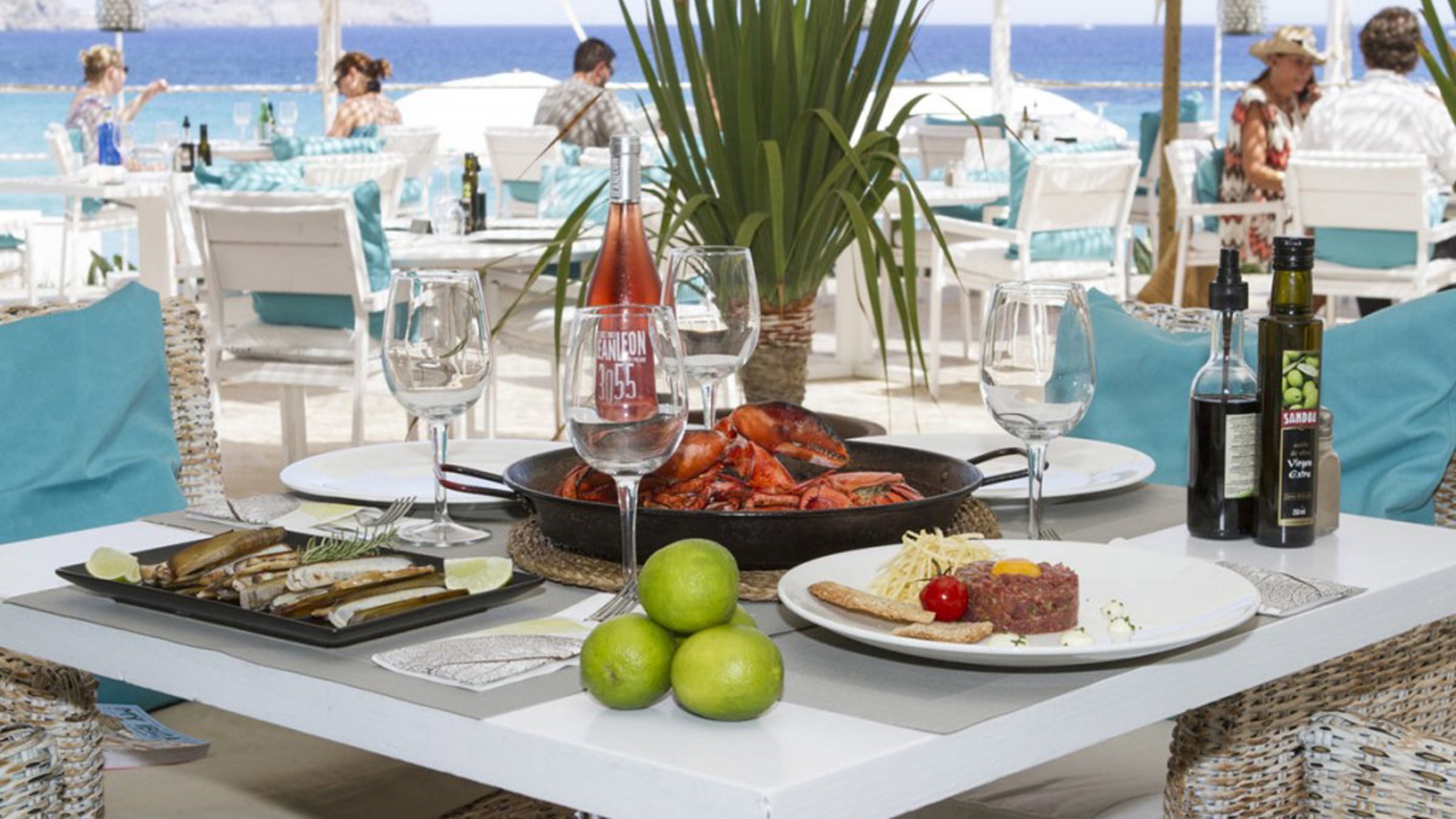 Atzaro-Beach-menu-1024x683