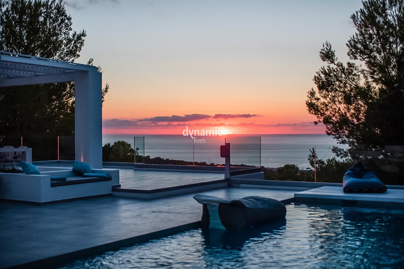 Five of our best Ibiza Villas with modern design