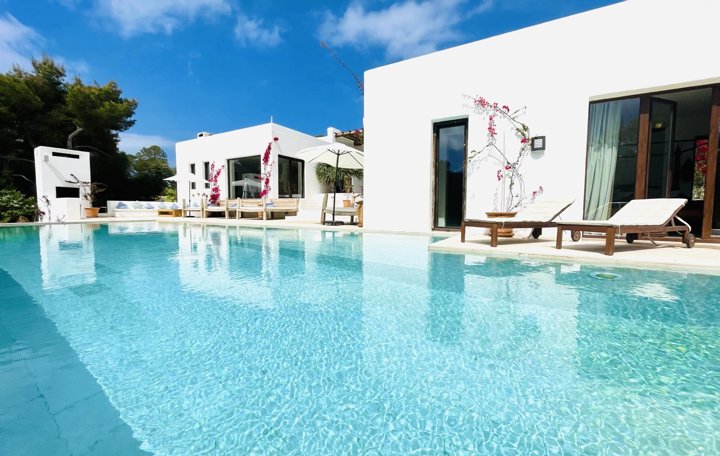 Villa Manuel